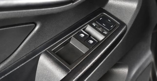 фото 87e0012e43d7 - Под такси