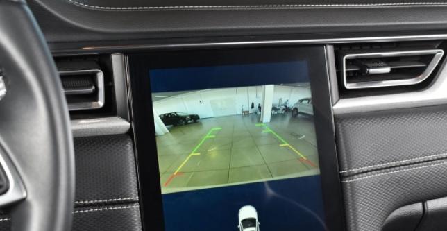 фото 898f44c62646 - J7