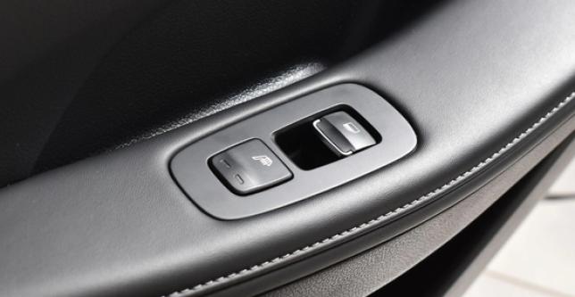 фото 8bba2e651b1a - Под такси