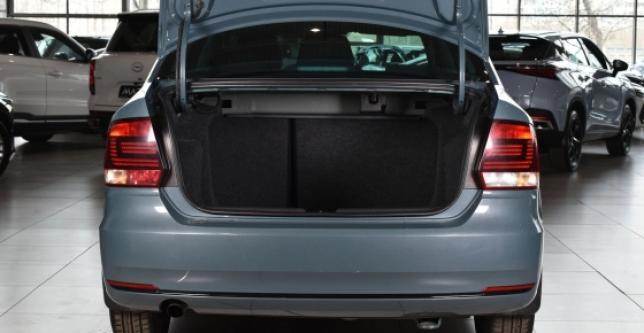 фото 8c8e190b5ba3 - Под такси