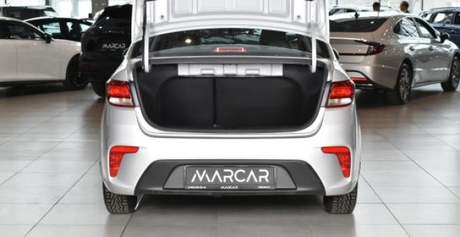 фото 90467a3875fd - Под такси