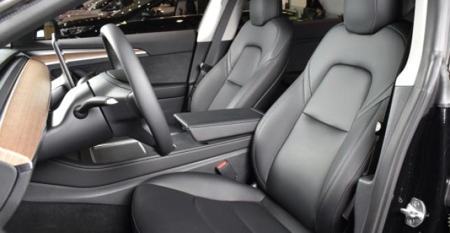 фото 9563e47a0b42 - Tesla