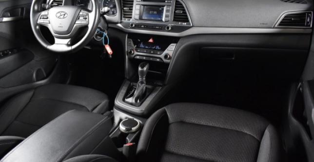 фото 96bffb6ef1e9 - Под такси