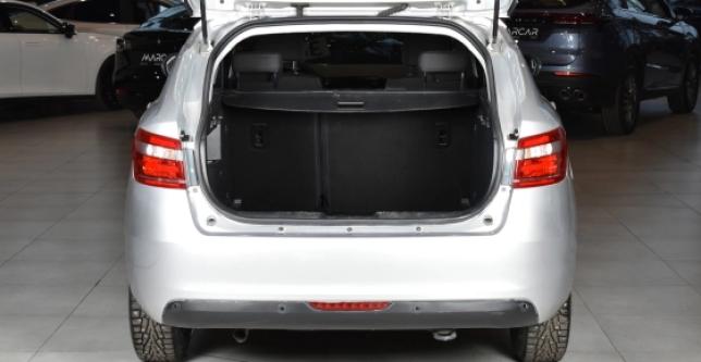 фото 96e5a52470f8 - Под такси