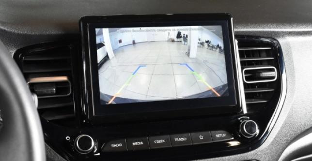 фото 9e9130559ed6 - Под такси