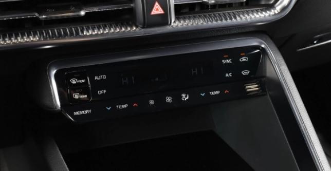 фото a9df7d4caae3 - Под такси