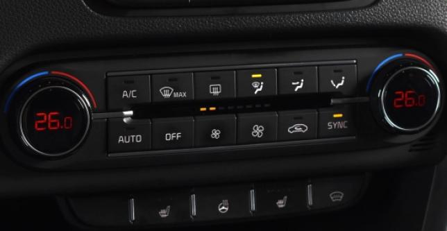 фото ac0a6838b2b7 - Под такси