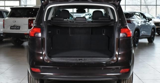 фото bb86b64e5139 - Под такси