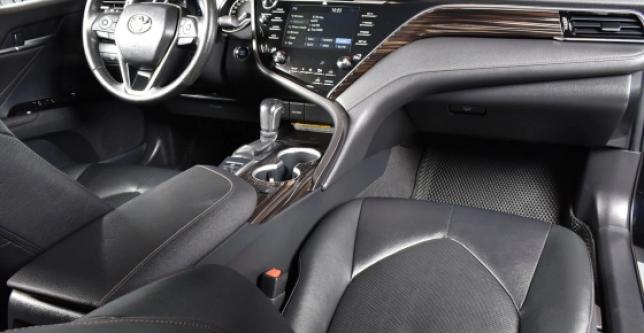 фото bd24dd25e508 - Camry