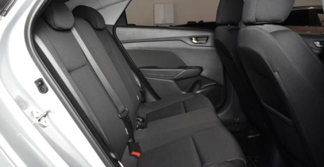 фото c444bcea1a00 - Под такси