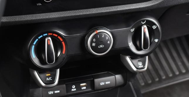 фото c61f8912eb3f - Под такси