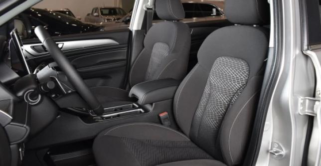 фото cc47b845a533 - Под такси