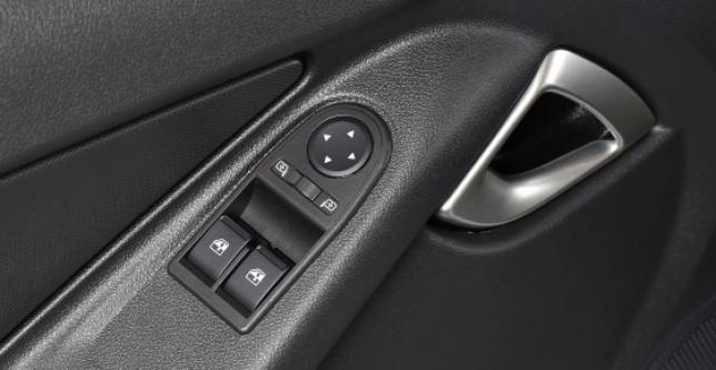 фото ce30ee67cb4e - Под такси