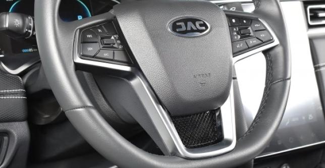 фото d2e82331de45 - J7