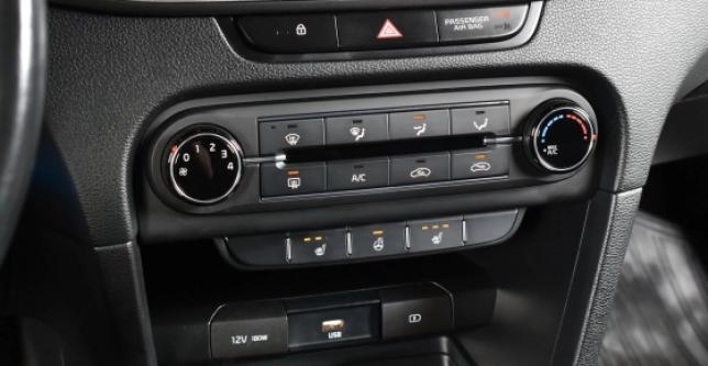 фото dbd9503cfa8d - Под такси