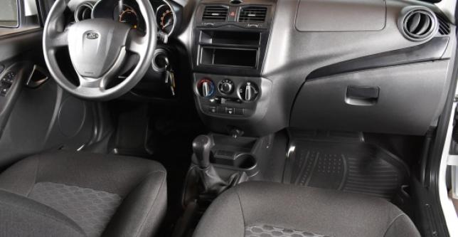 фото dd06b9541f66 - Под такси