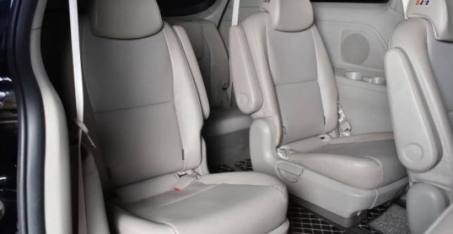 фото e0a4a2d30220 - Под такси