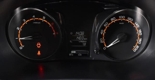 фото e5eedaaebb8d - Под такси