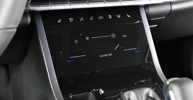 фото ef1623f46ebc - Под такси