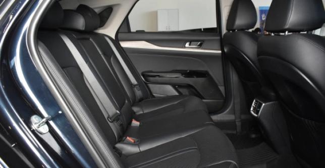 фото f6a5e4dd1e5e - Под такси