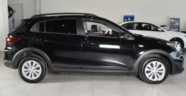 фото fa142bd7d510 - Под такси